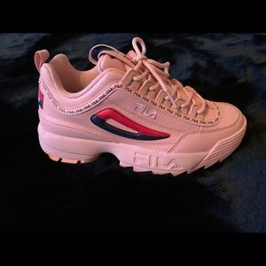 Disrupt or II Premium Repeat worn once